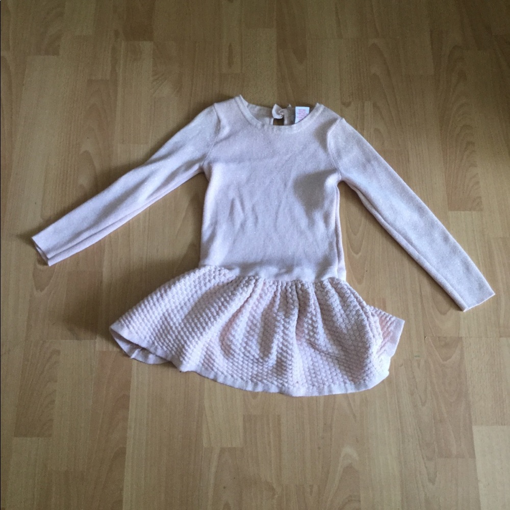 Tahari size L(6x)Color pink and gold sparkles